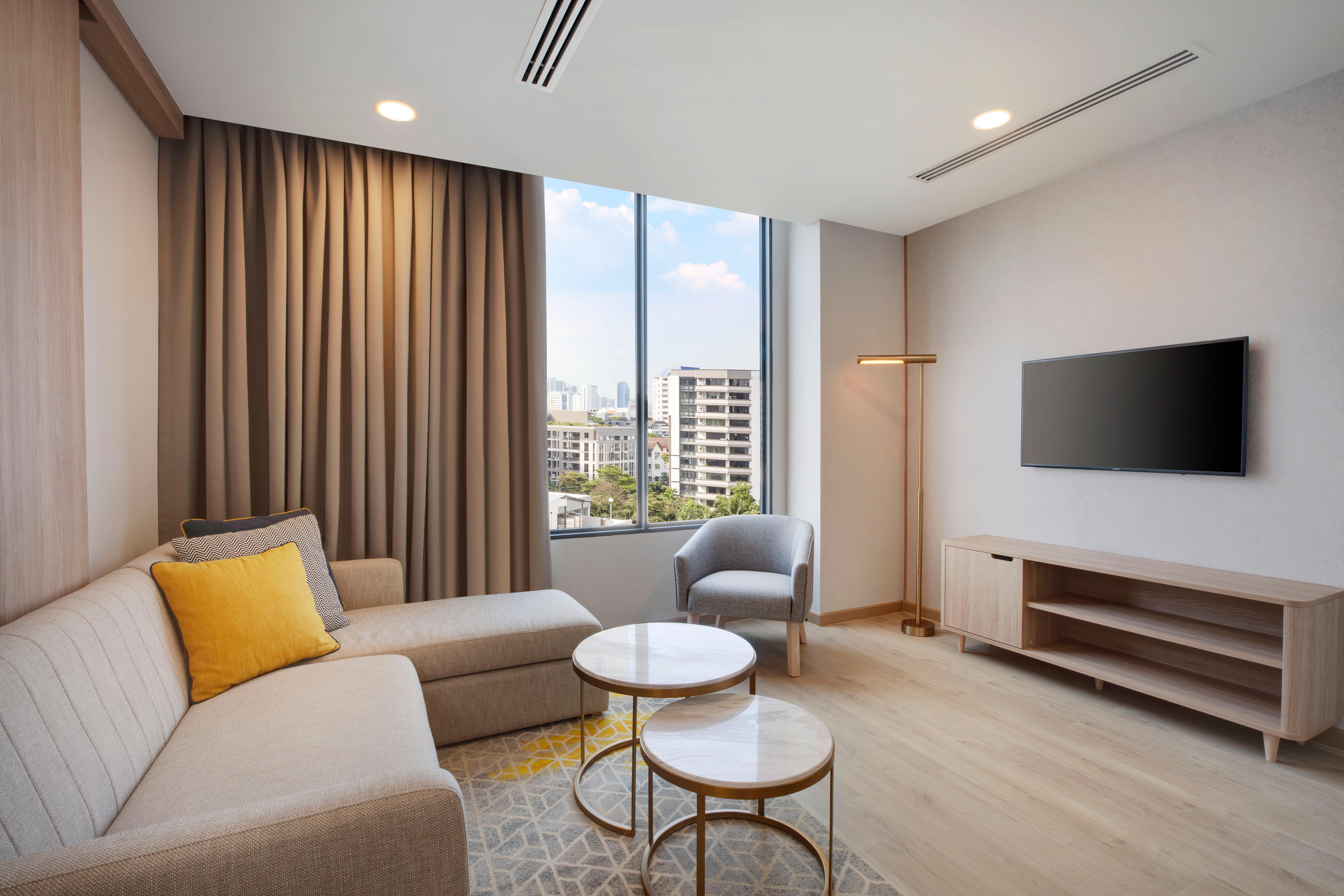 Staybridge Thonglor By Ihg מלון 4*